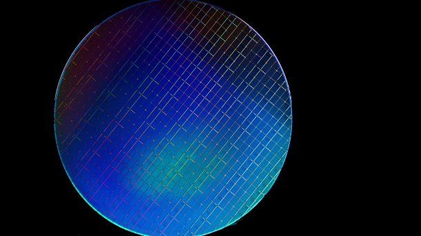 Quantencomputer: Sensible Qubits kommunizieren per Lichtstrahl