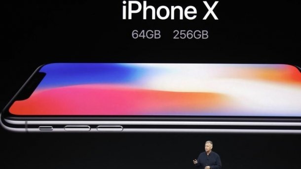 iPhone X