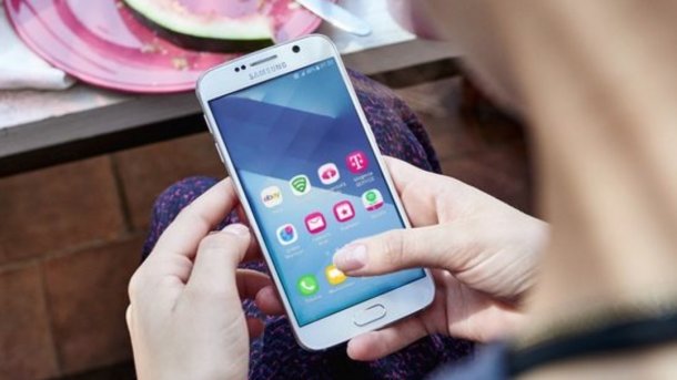 Kein Branding, keine Bloatware: Telekom liefert Smartphones ohne modifizierte Firmware und vorinstallierte Apps aus