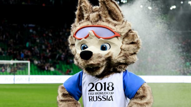 Fußball-WM: Bundesregierung hält Transfer von Daten über "Hooligans" nach Russland für zulässig