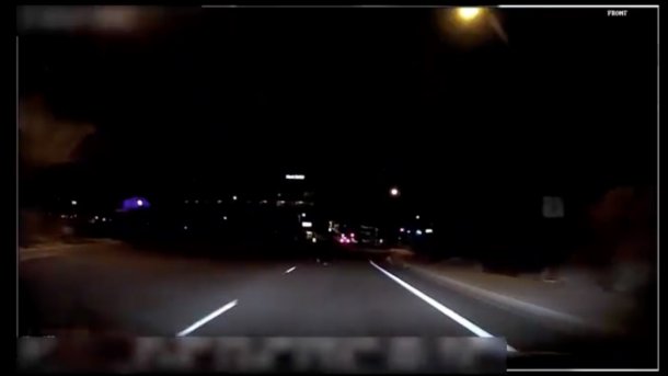 Tod mit autonomem Auto: Uber-Fahrerin schaute vor Unfall nach unten