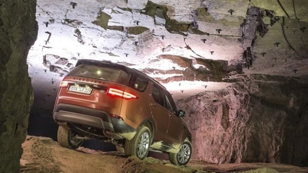 Land Rover New Discovery