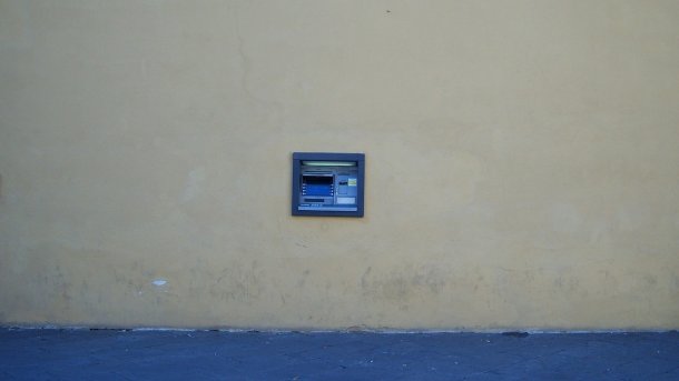 Der Geldautomat im Niedergang