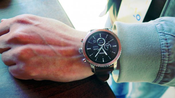 Smartwatch an Handgelenk