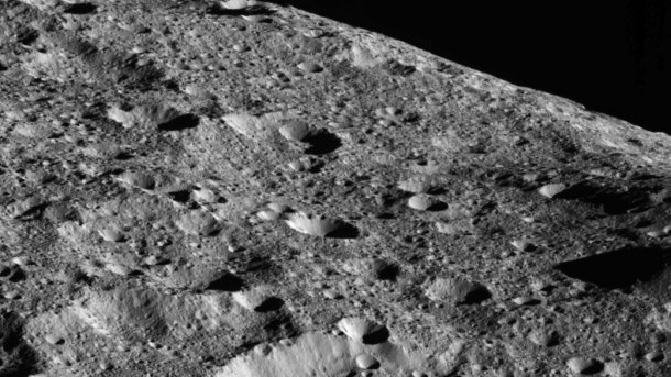 NASA-Sonde Dawn: Tiefflug zu Zwergplaneten Ceres