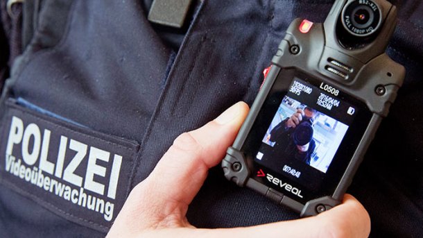 Datenschutzbeauftragte verlangt enge Regeln für Bodycams bei Polizei
