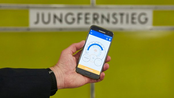 Highspeed-LTE unter Tage: WM-Streams in der Hamburger U-Bahn