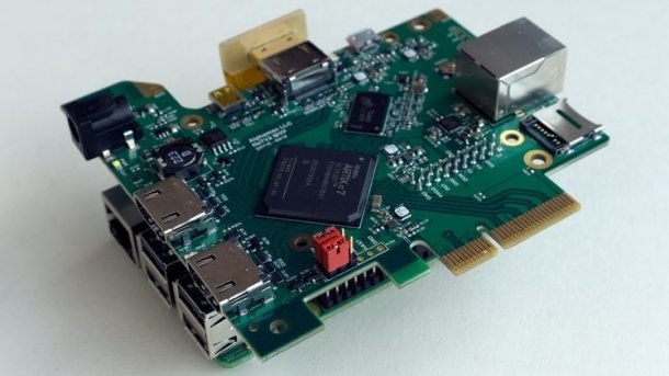 NeTV2-Board auf einem Raspberry Pi