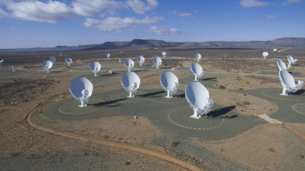 Hallo Milchstraße! Größtes Radioteleskop der Südhalbkugel eingeweiht