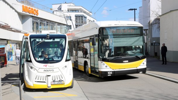 Autonome Busse: Schweizer bei Sicherheitsfragen skeptisch