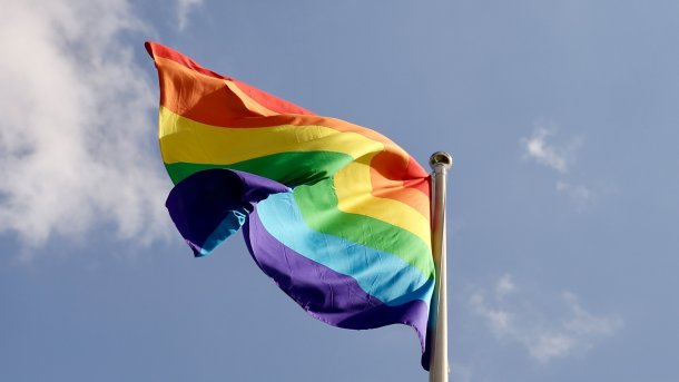 #MeQueer: Zehntausende twittern über homo- und transgenderfeindliche Erfahrungen