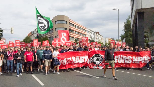 Zehntausend protestieren gegen neues Polizeigesetz in Niedersachsen