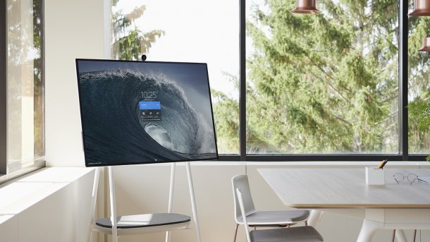 Riesentablets Surface Hub 2S und 2X mit Wechselprozessor