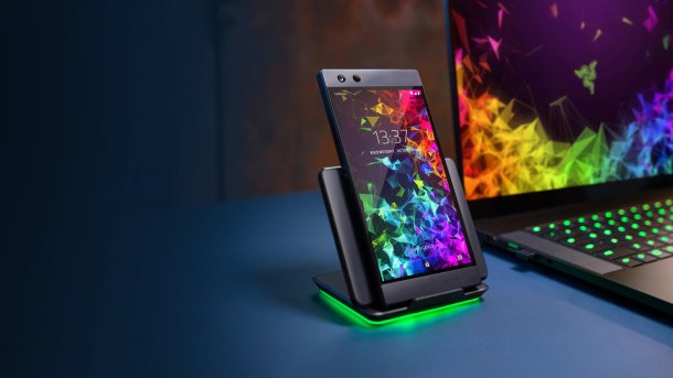Razer Phone 2: Leuchtendes Gaming-Smartphone mit frischer Hardware