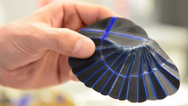 3D-Druck: Kunststoff-Flügel falten sich selbst