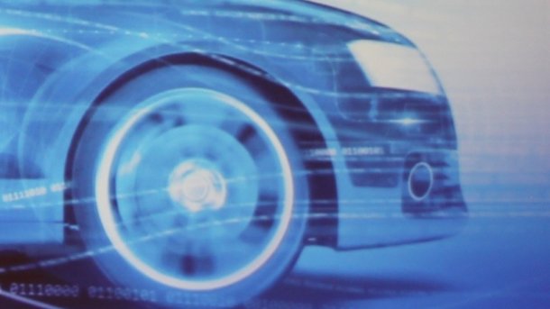 ADAC will Autofahrern Kontrolle über Fahrzeugdaten geben