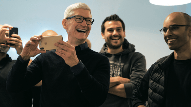 Apple-CEO unterwegs: Der vielseitige Mr. Cook
