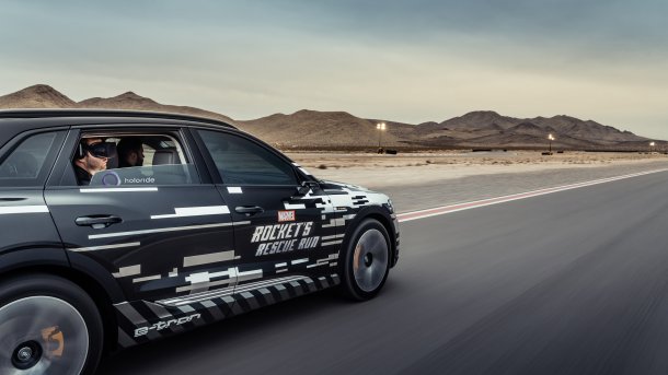 VR auf der Rückbank ausprobiert: Audi-Startup Holoride erfindet "Elastic Content"