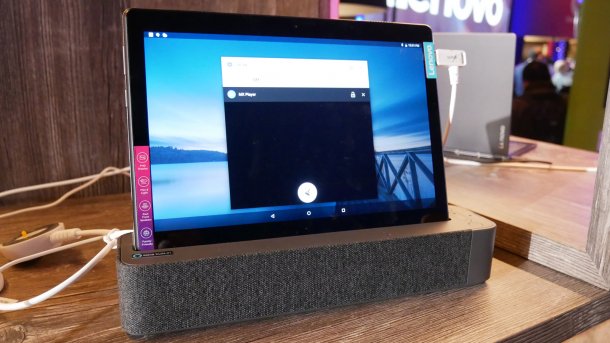 Lenovo Smart Tabs: Android meets Alexa