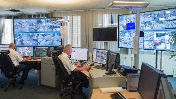 Niederländische Polizei darf grenzüberschreitend Dateien im Internet verfolgen