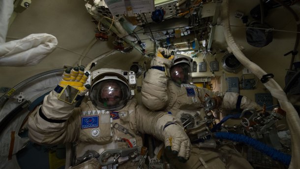Loch in der ISS: Russland will Überwachungskameras anbringen