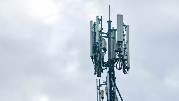 Bundestag fordert Infrastrukturgesellschaft zum Mobilfunkausbau
