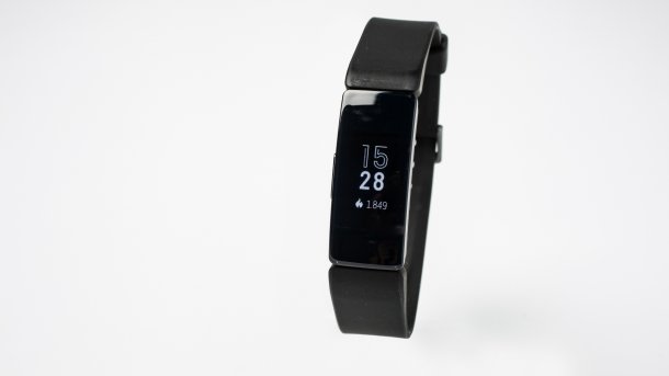 Fitbit Inspire HR: Smarter Fitness-Tracker für wenig Geld