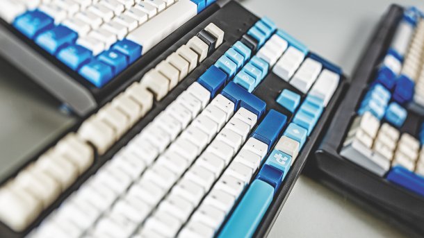 Custom-Tastaturen: Undividuell gefertigt für jeden Einsatzzweck