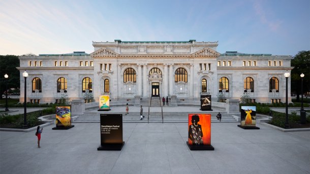 Carnegie Library: Apple eröffnet Riesenladen in Washington, D.C.