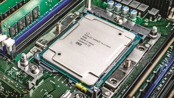 Intel Xeon Platinum 8284: 300 MHz Basistakt kosten 5.000 US-Dollar Aufpreis