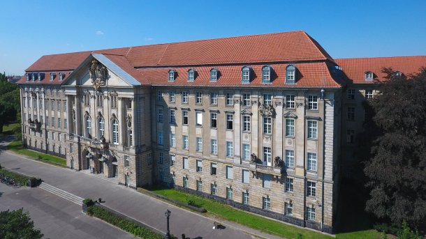 Mutmaßlicher Emotet-Befall: Trojaner wütet in Berliner Kammergericht
