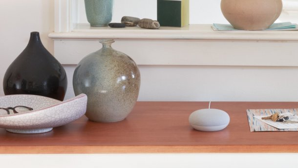 Google: Nest Mini bekommt bessere Lautsprecher