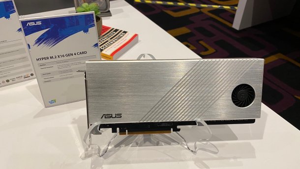 Asus bringt PCIe-4.0-Steckkarte für vier M.2-SSDs