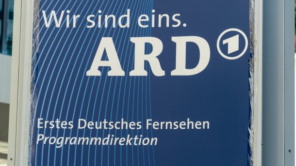 Rundfunkbeitrag: ARD-Chef hofft trotz Krise in Thüringen auf Einigung