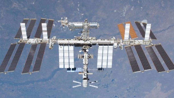 SpaceX: Drei Weltraumtouristen sollen zur ISS fliegen