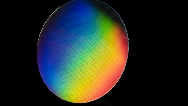 Intel-Qubits für "hitzeresistenten" Quantencomputer