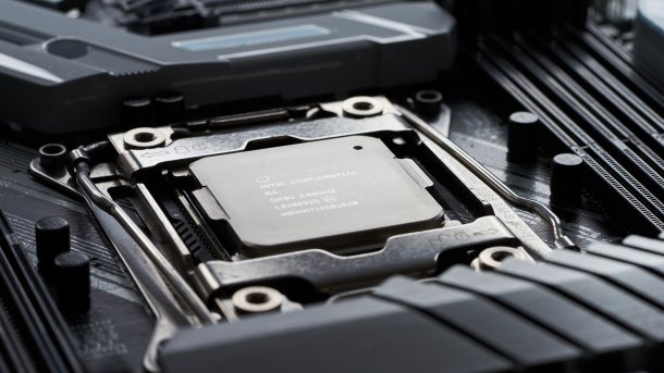 Quartalszahlen Intel: Stärkster Jahresanfang in Firmengeschichte dank Xeon