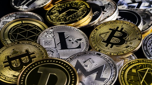Bitcoin: Kurssturz vor Halbierung der Miner-Belohnung