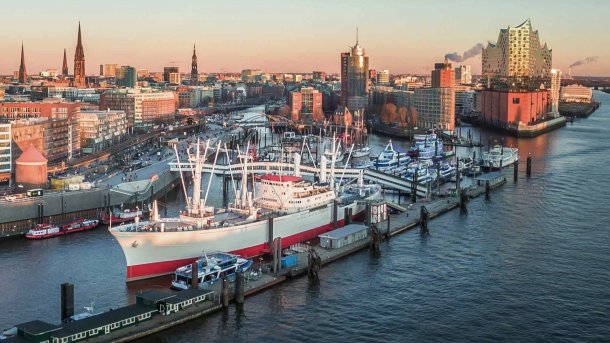 Hamburg soll Modellstadt für Klimaschutz, Radfahrverkehr und 5G-Mobilfunk werden
