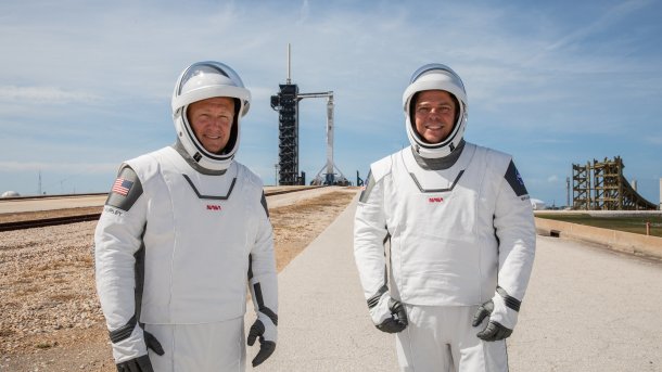 SpaceX schafft ersten bemannten Start zur ISS