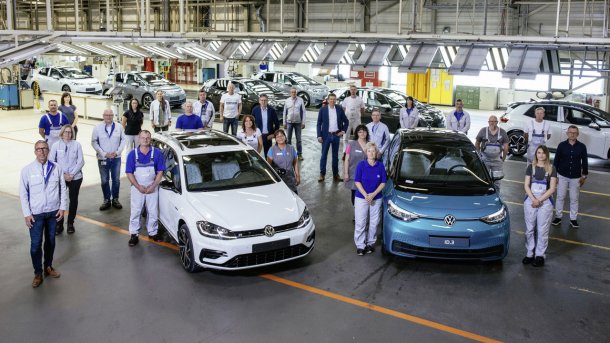Volkswagen stellt Werk Zwickau auf Elektroautos um