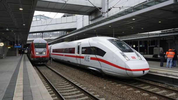 Schienenpakt: Züge sollen einfacher und pünktlicher ans Ziel kommen
