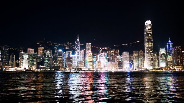 Skyline bei Nacht