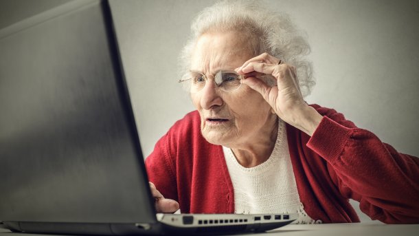 Missing Link: Zwangsmaßnahme Digitalisierung – kein Platz für alte Menschen?