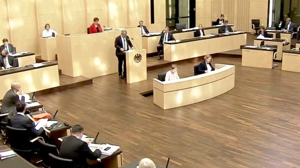 Bundesrat: Mecklenburg-Vorpommern drängt auf Vorratsdatenspeicherung