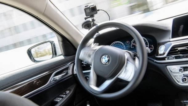 BMW-Entwicklungschef: "Autonomes Fahren kommt später"