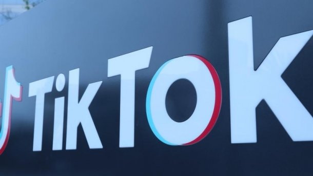 Schriftzug "TikTok"