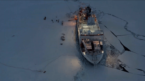 Forschungsschiff "Polarstern" kehrt aus der Arktis zurück