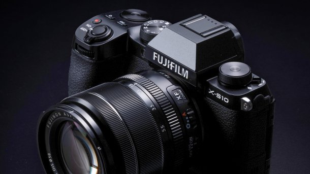 Klein und geschmeidig: Fujifilm X-S10