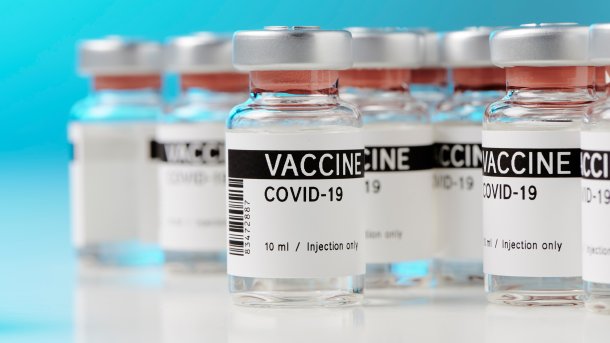 Forscher enträtseln späte Thrombose nach Corona-Impfung